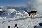 52 Col ritorno del sole si apre il panorama Sul Golla e Matto di Golla